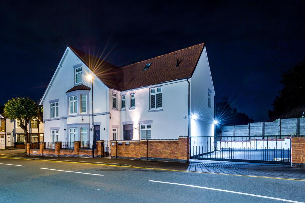 Beechwood Lodge Serviced Apartment Coventry Bagian luar foto