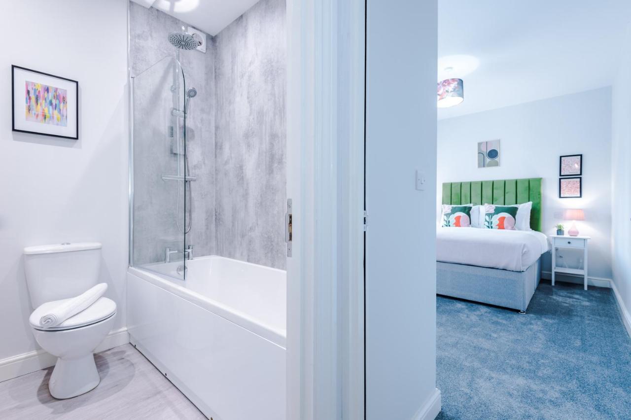 Beechwood Lodge Serviced Apartment Coventry Bagian luar foto